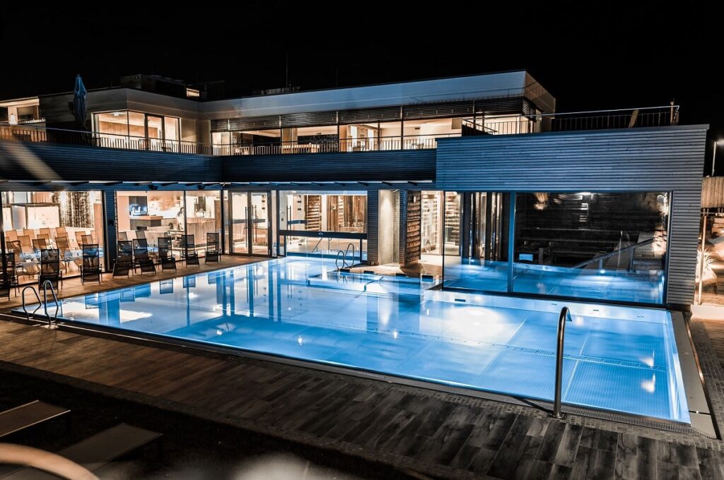 Fitnessstudio mit Spa, Wellness und Saunalandschaft